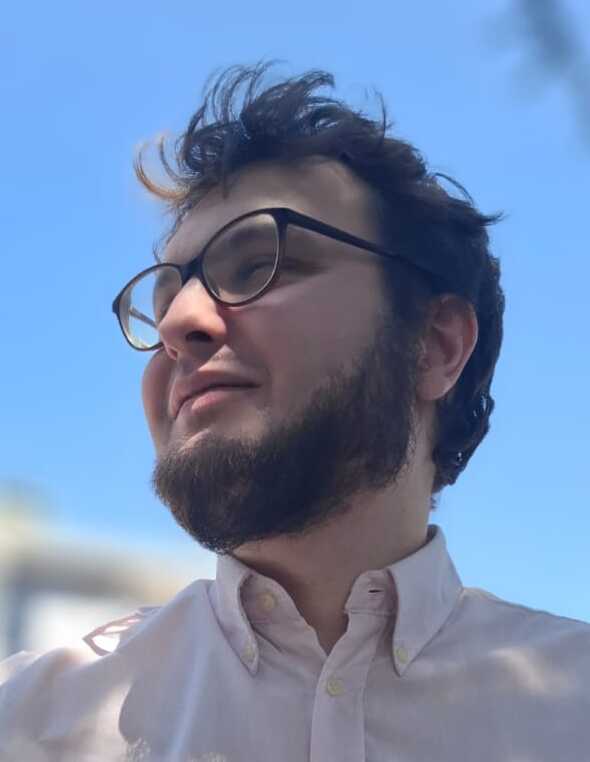 prof_pic.jpg